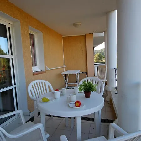 2a - C7 260 - 419la Apartment *