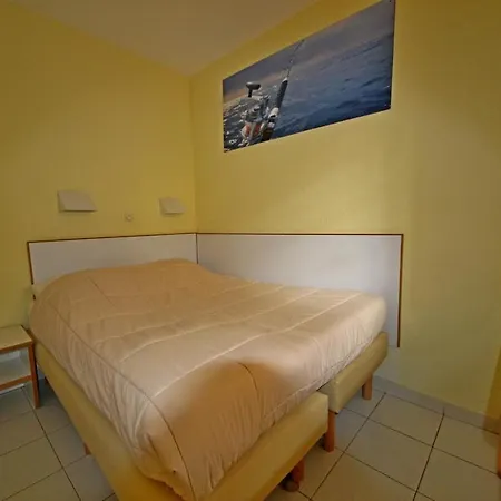 2a - C7 260 - 419la Saint-Raphael (Var)